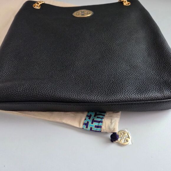 NWOT! Tory Burch Everly Swingpack Black Leather Shoulder Bag - Picture 9 of 10